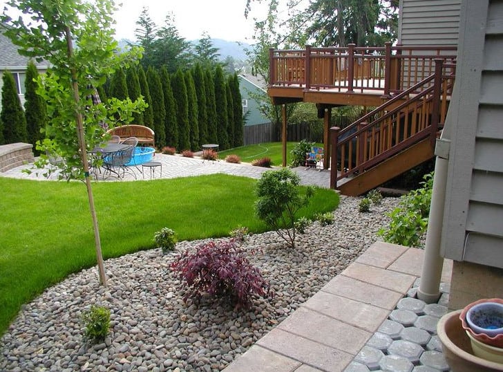 10 Ideas For Landscaping With Gravel, Grey Pea Gravel Landscaping Ideas