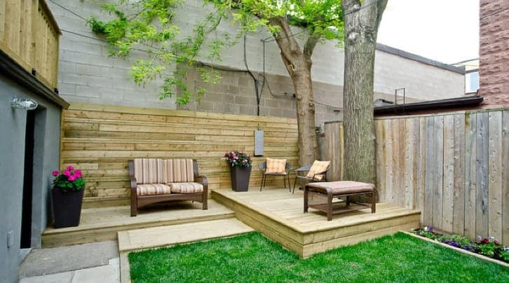 deck ideas for a small backyard